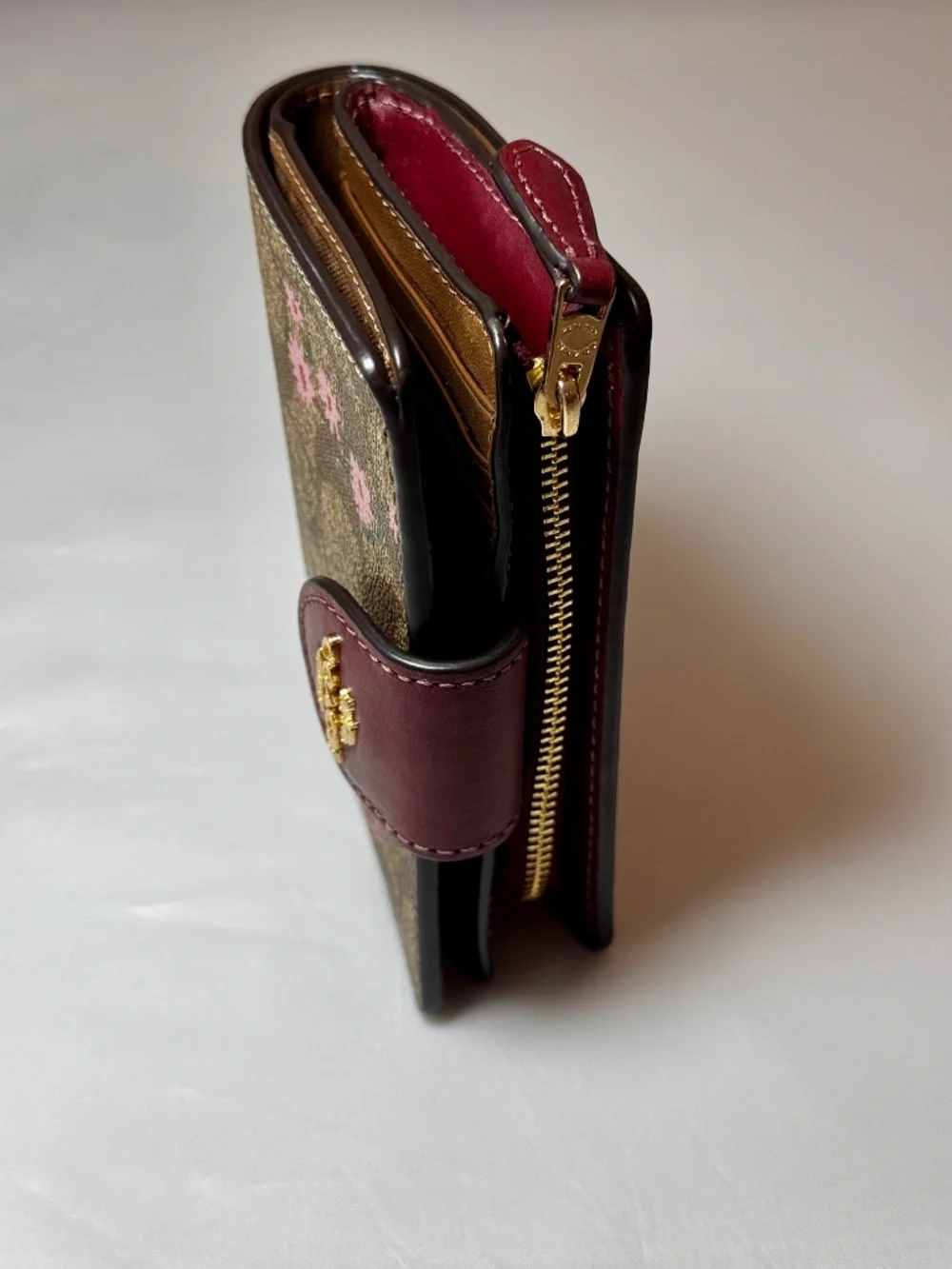 Coach Medium Corner Zip Wallet In Signature Canvas With Wildflower